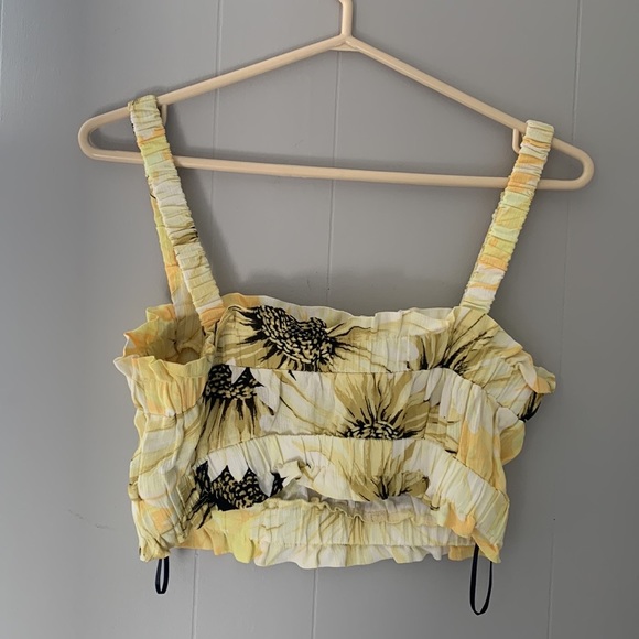 NWOT H&M crop tank - Picture 3 of 6